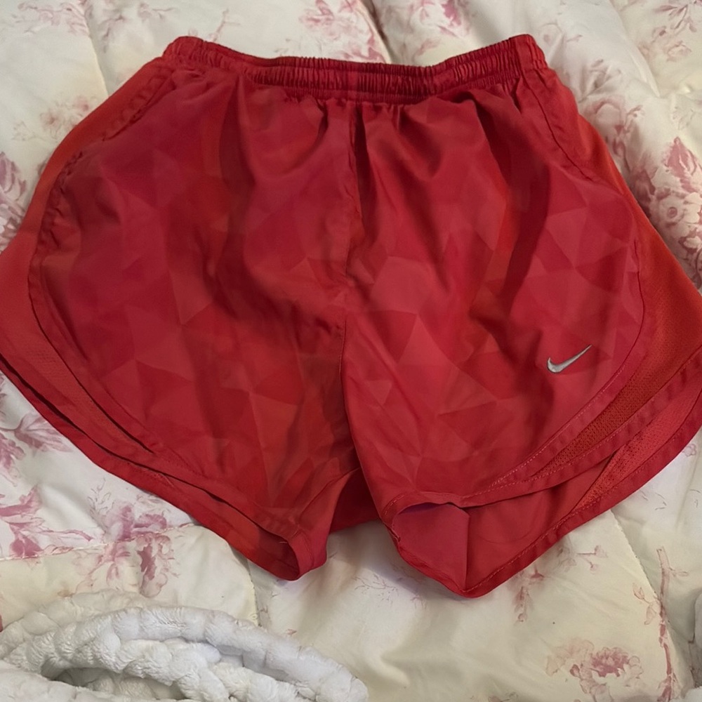 Nike Red Athletic Shorts Lightweight Moisture-Wicking